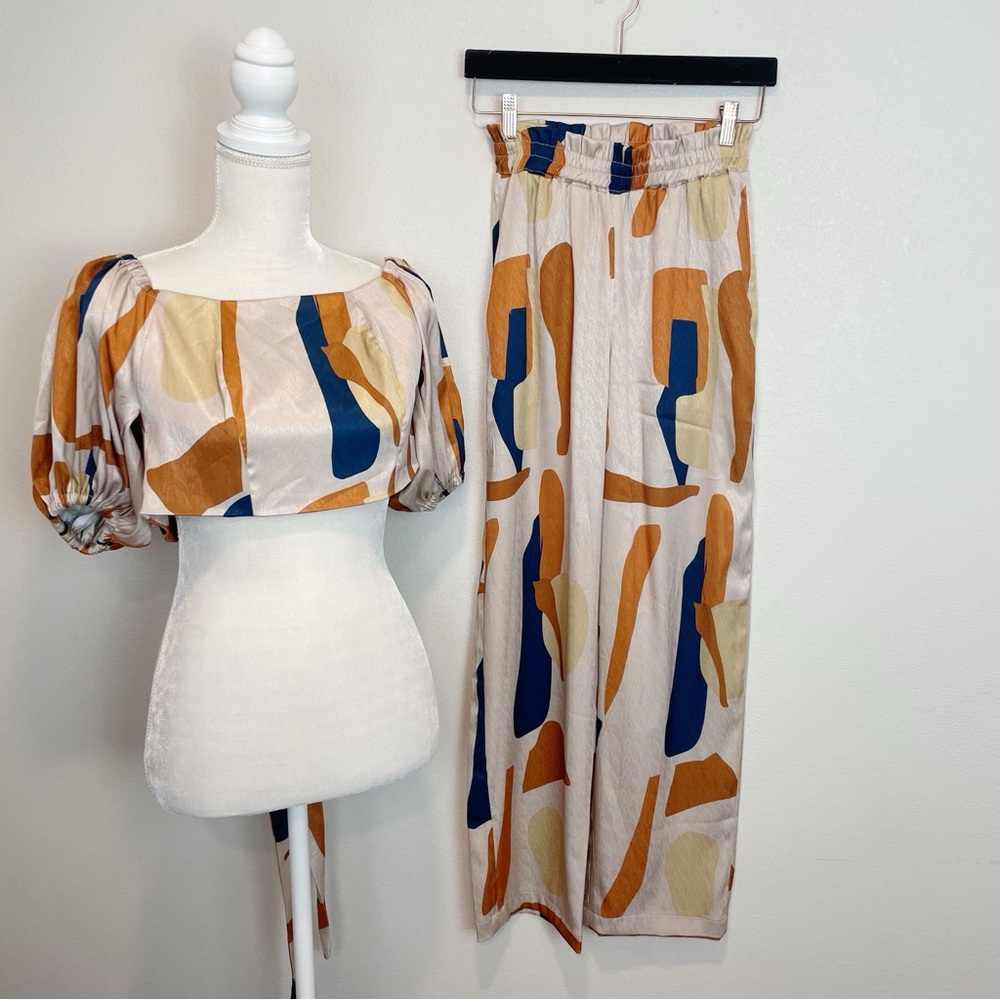 NEW DIARRABLU Zany Off the Shoulder Top & Leer Palazzo Pants Tilo Abstract XS